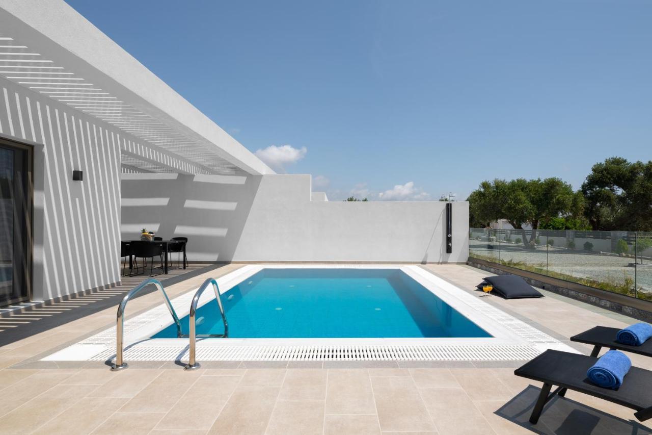 Armonia Suites 겐나디 외부 사진