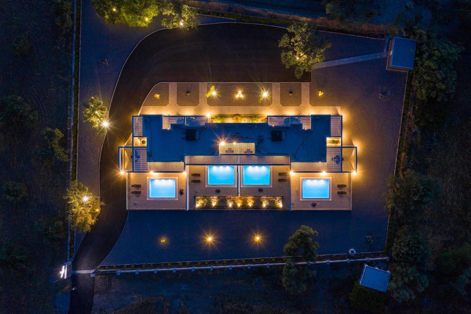 Armonia Suites 겐나디 외부 사진